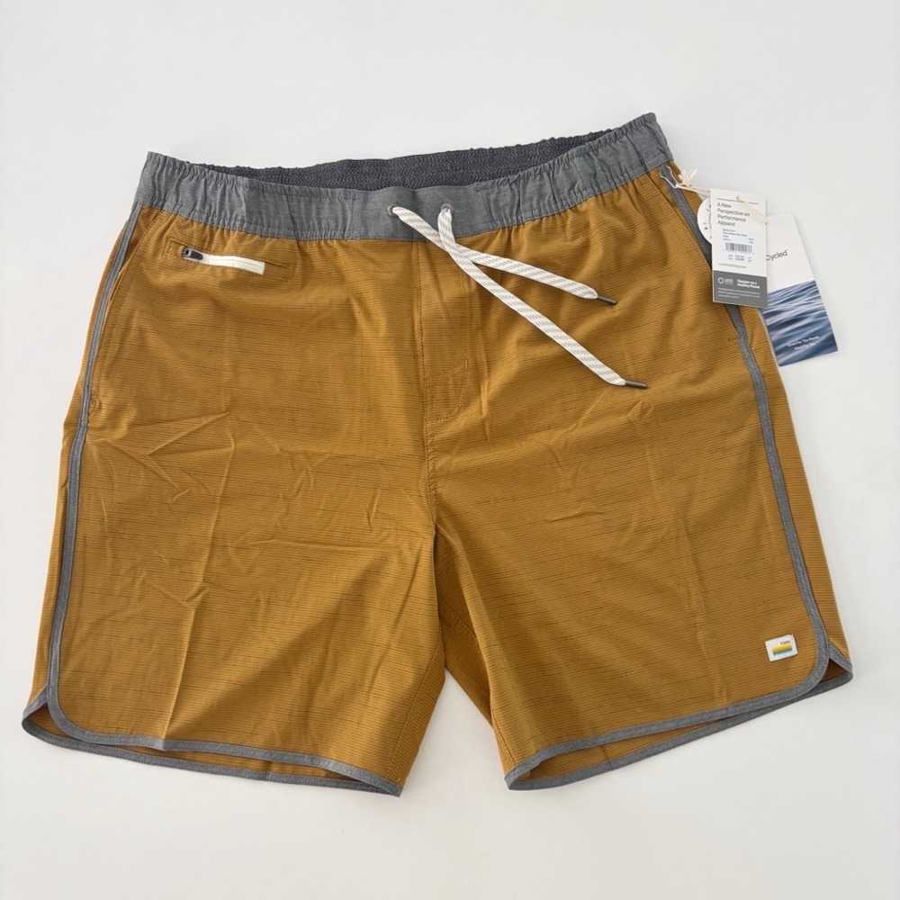 Vuori 7.5” Banks Short Unlined Men’s Size XXL Dark Golden Slub Stripe New